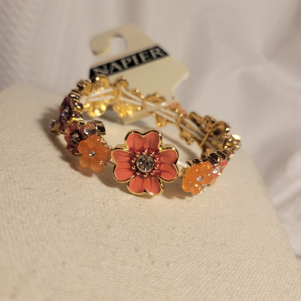 NWT Napier Stretch Bracelet Floral Gold and Coral
